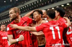 队内核心球员调整位置，带领球队迎接新赛季挑战的简单介绍