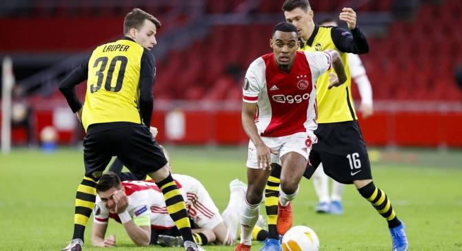 AC米兰战平阿贾克斯，双方激烈对抗