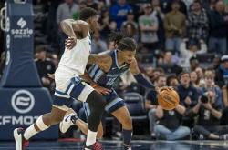 快船绝杀时刻，球队未来可期点燃赛场，命运悬念迎来胜利！的简单介绍