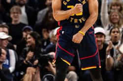 关于库里重返赛场，出色发挥首场状态出色，美国队观众沸腾！的信息