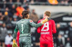 门兴格拉德巴赫遭遇主场三球惨败的简单介绍